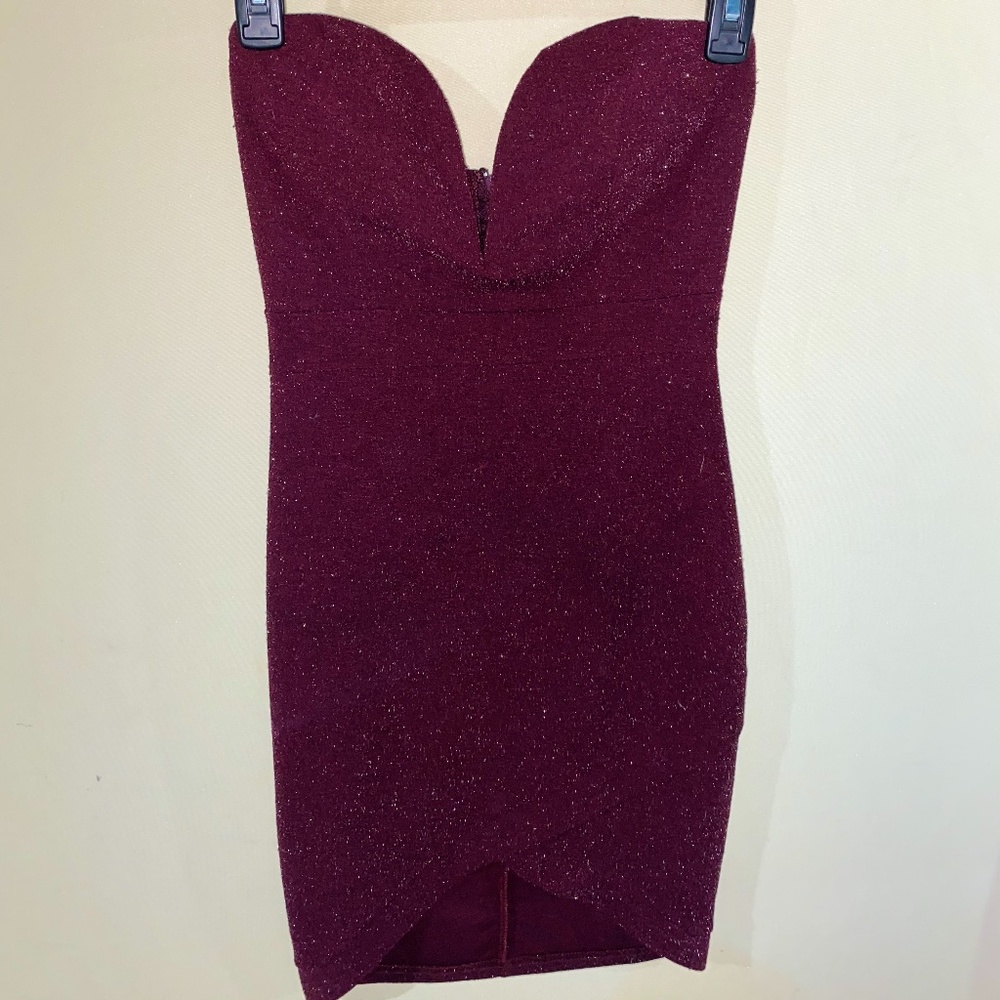 Akira party dress Strapless sweetheart